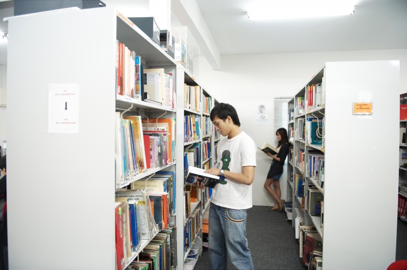 Library at Saito University College