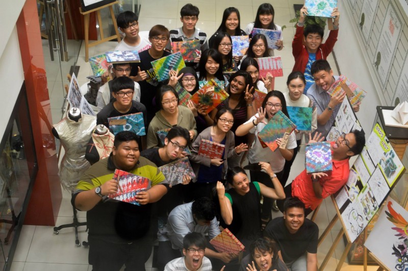 Learning through the lens of colours = multiracial = cultural diversity at Saito University College