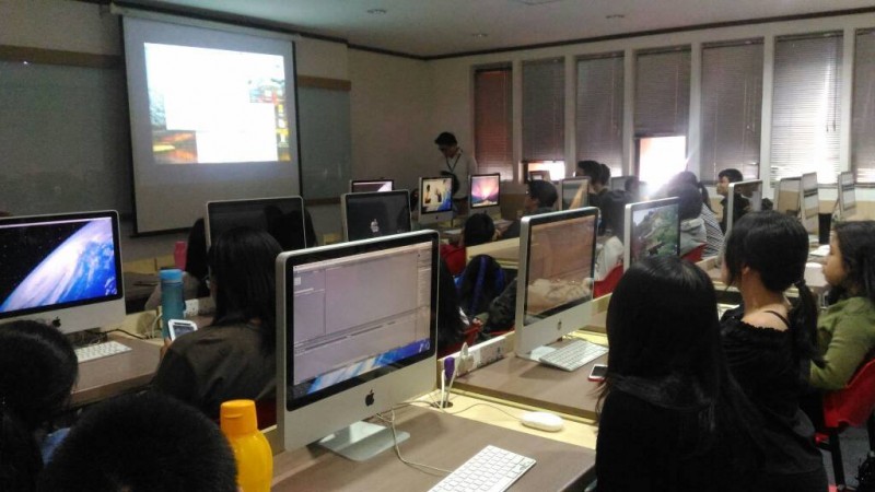 MAC Lab at Saito University College