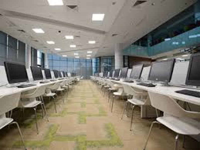UCTS LIBRARY PC AREA