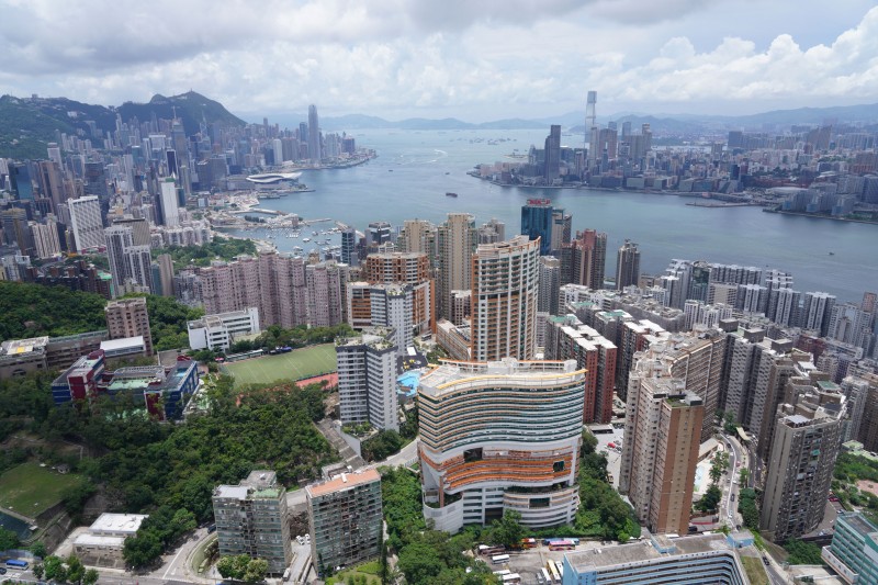 香港树仁大学位于香港港岛宝马山上