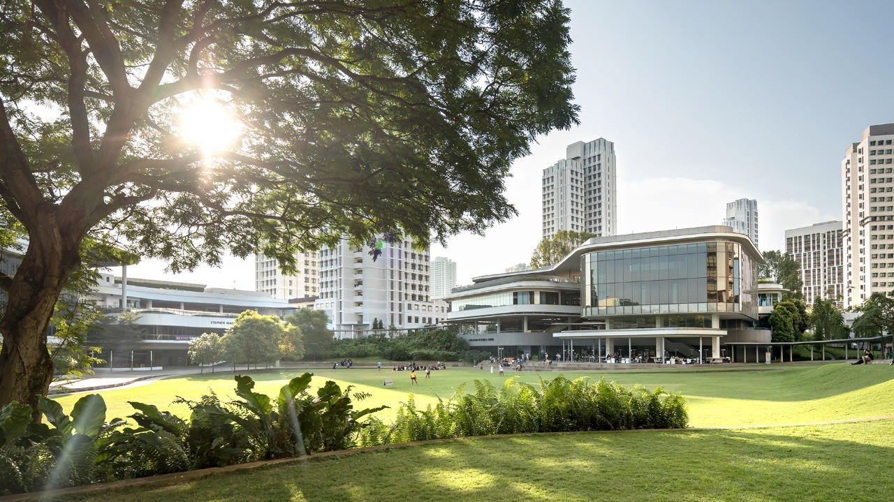 新加坡国立大学